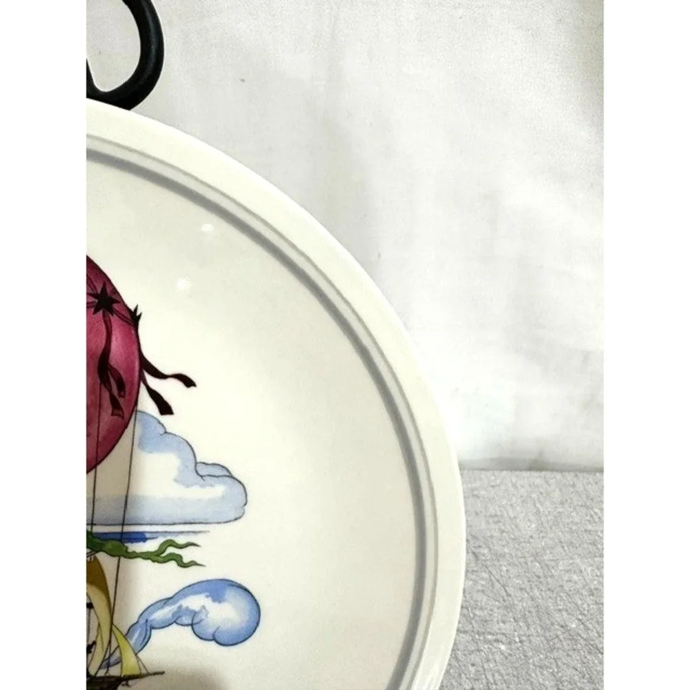 Villeroy & Boch Le Ballon Fine Porcelain Salad/Dessert Plate Pink Pearl Londres